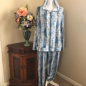 Jolie & Joy Lounge Hooded Jacket and Pant Set